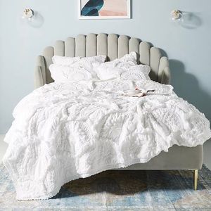 Anthropologie Rivulets Quilt White